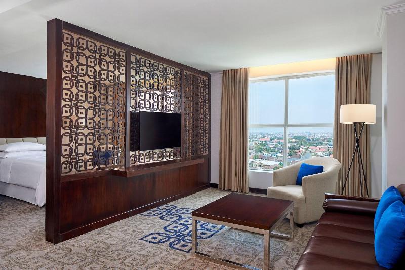 Four Points By Sheraton Makassar - Oda
