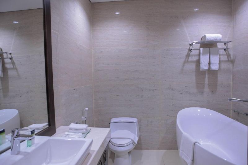 Four Points By Sheraton Makassar - Oda