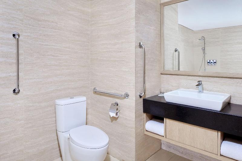 Four Points By Sheraton Makassar - Oda