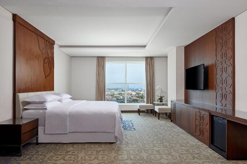 Four Points By Sheraton Makassar - Oda