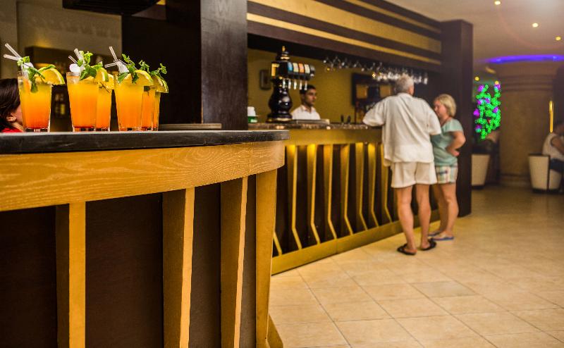 Seagull Beach Resort - Bar