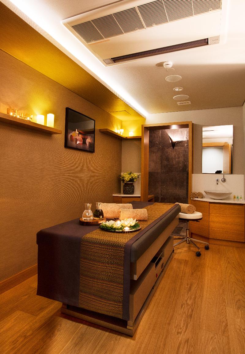 Holiday Inn İSTANBUL - KADIKÖY by IHG - Lobi