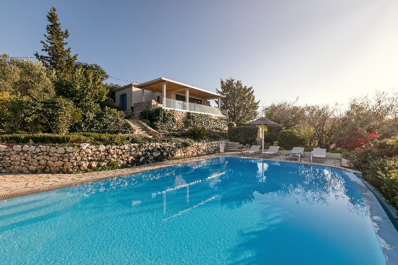 Art Blue Villas - Havuz