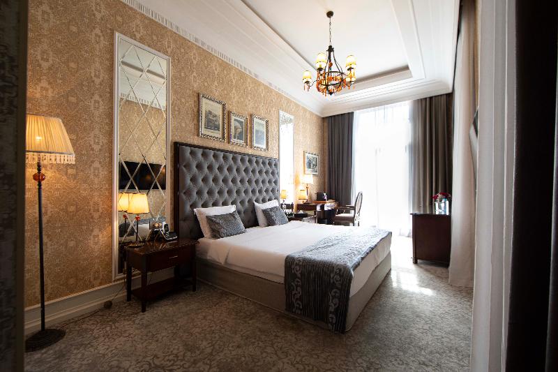 Sapphire City Hotel - Oda