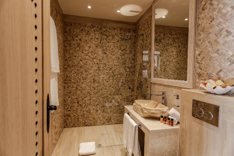 Adiya Signature Hotel - Oda