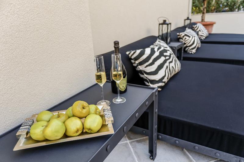 Adiya Signature Hotel - Havuz