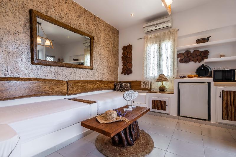 Niki Savvas Rooms & Studios - Oda