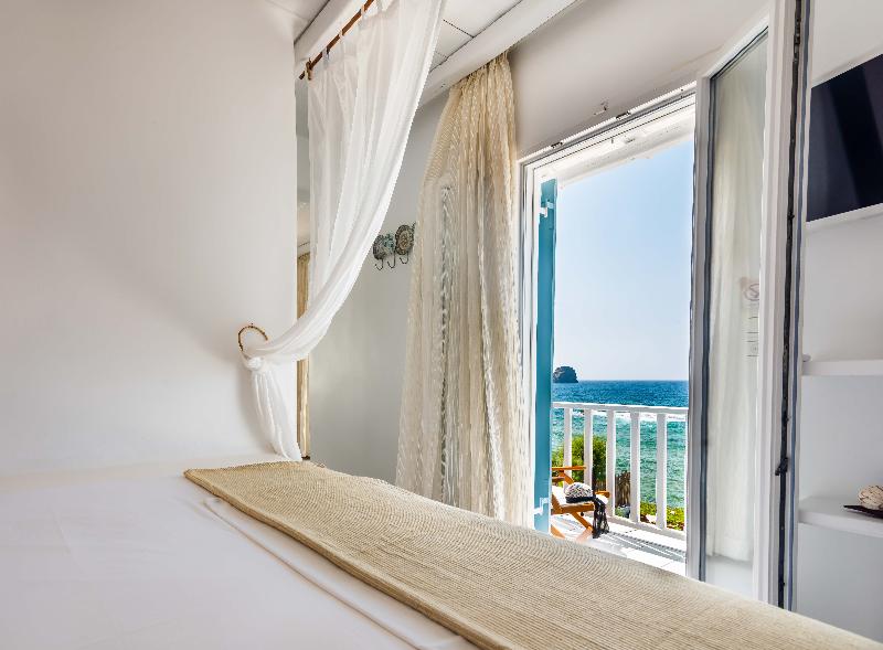 Niki Savvas Rooms & Studios - Oda