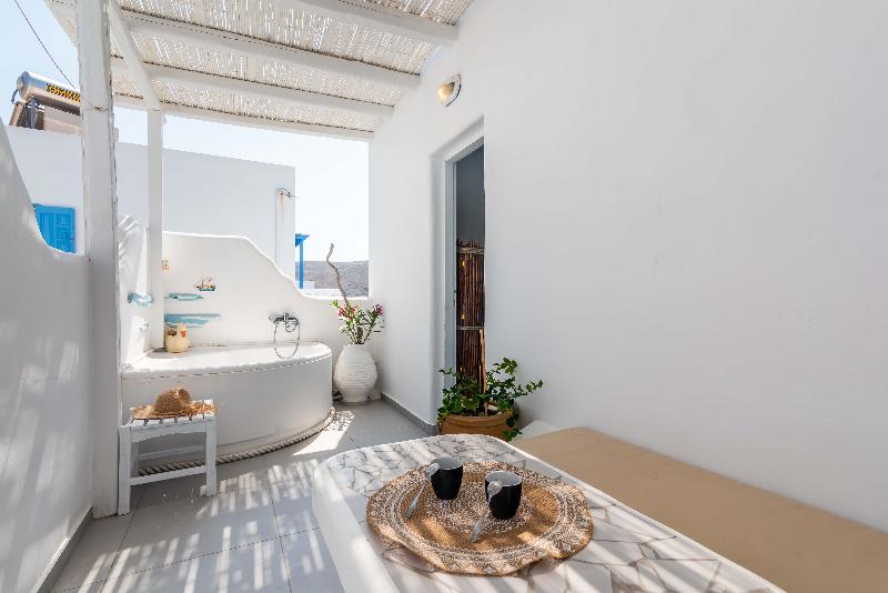 Niki Savvas Rooms & Studios - Oda