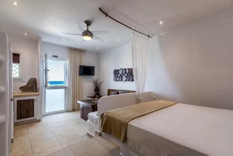 Niki Savvas Rooms & Studios - Oda