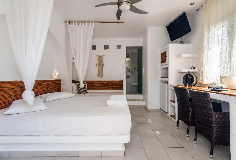 Niki Savvas Rooms & Studios - Oda
