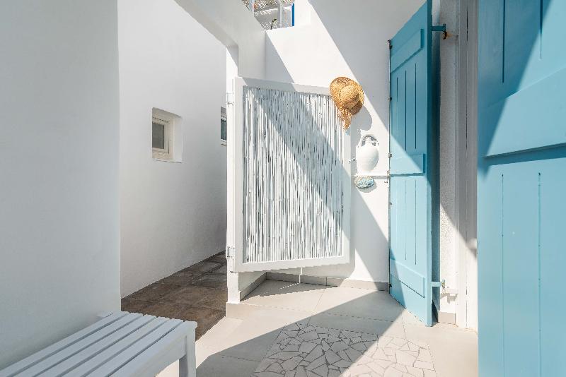 Niki Savvas Rooms & Studios - Oda