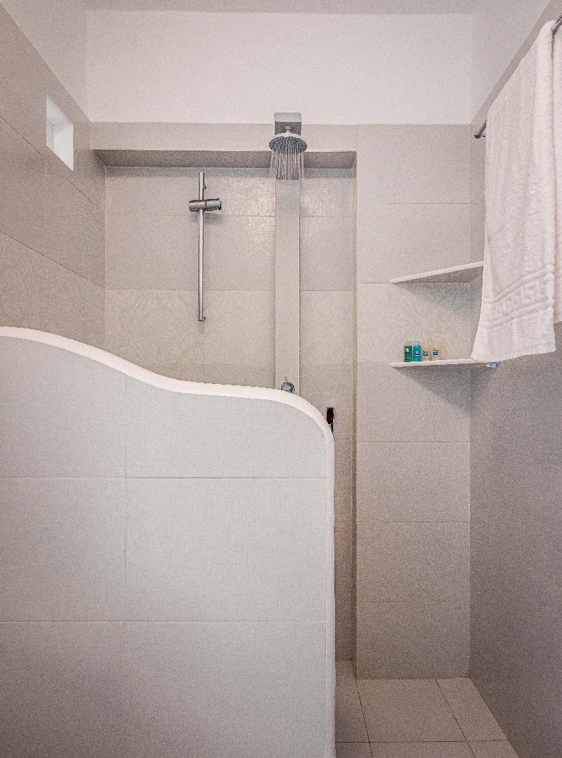 Niki Savvas Rooms & Studios - Oda