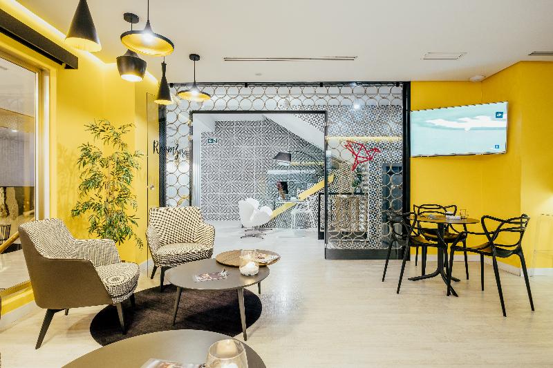 Hotel Cetina - Lobi