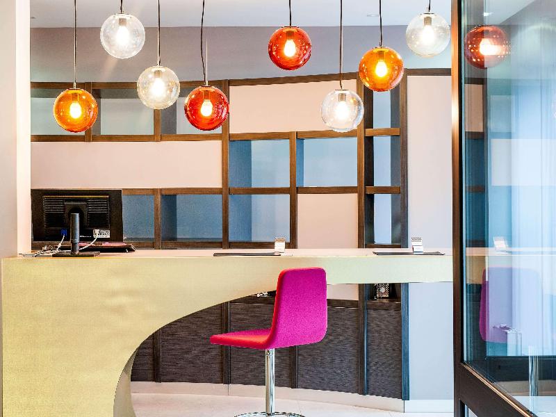 Mercure Hotel Duesseldorf Zentrum - Genel