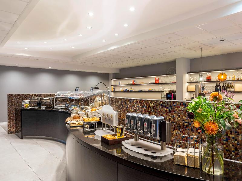 Mercure Hotel Duesseldorf Zentrum - Restoran