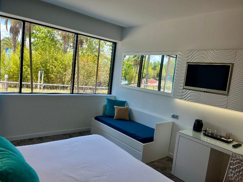 SoBlue Hotel - Oda