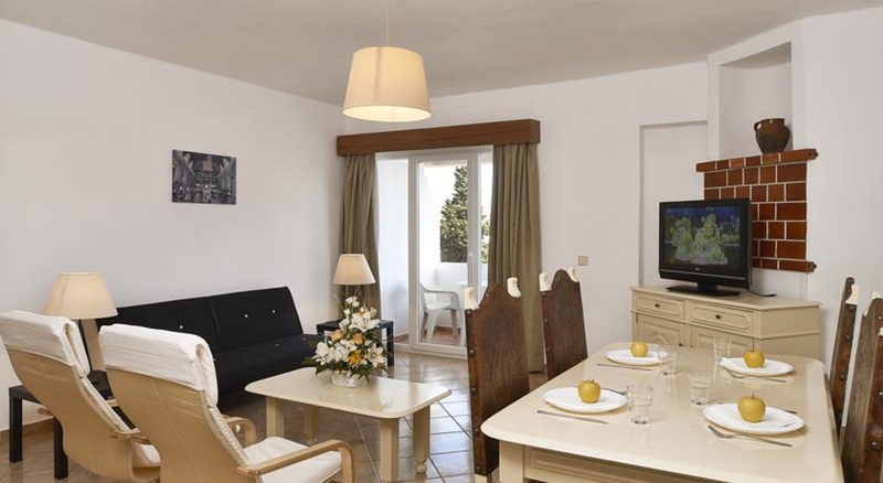 Cheerfulway Minichoro Apartamentos - Oda