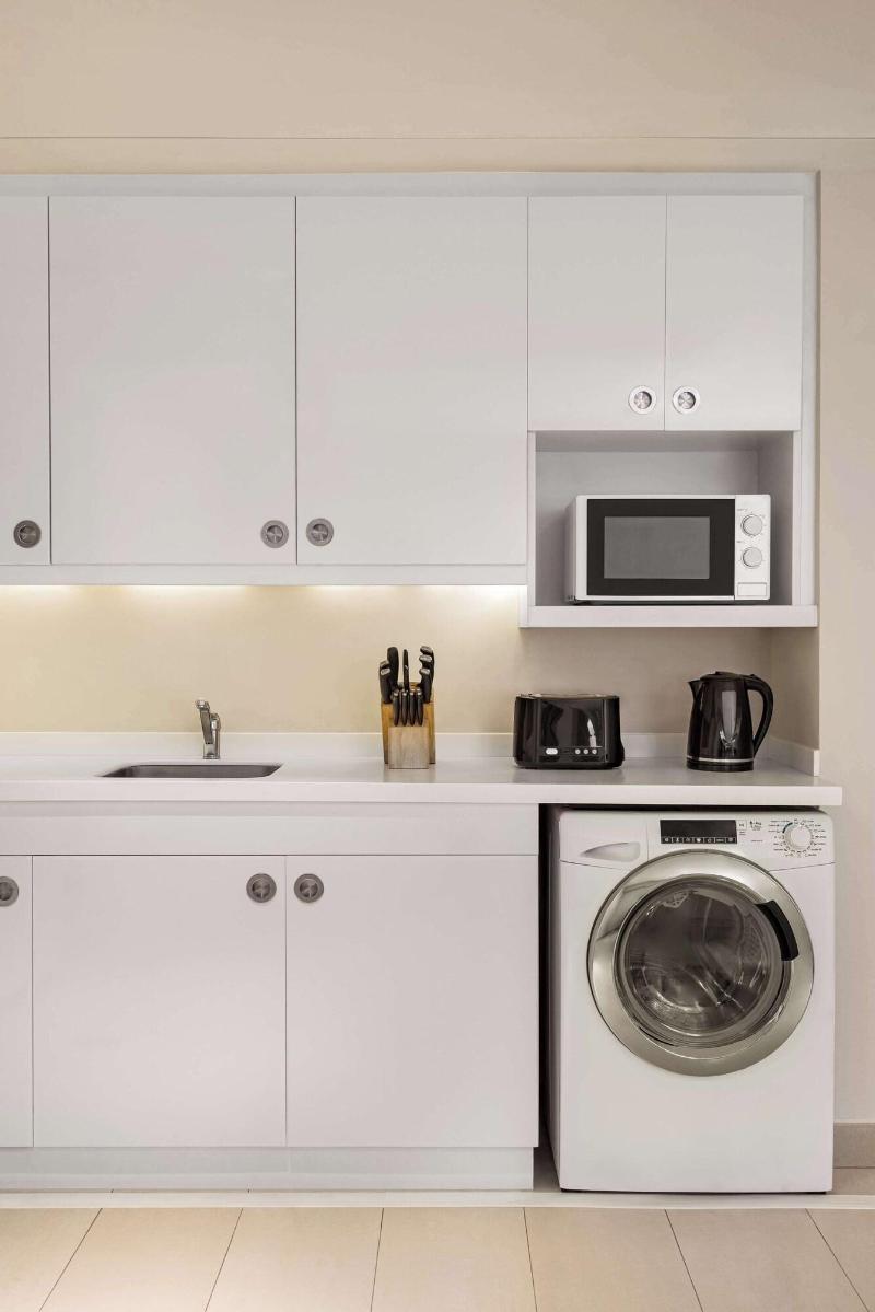 Levatio Suites - Oda