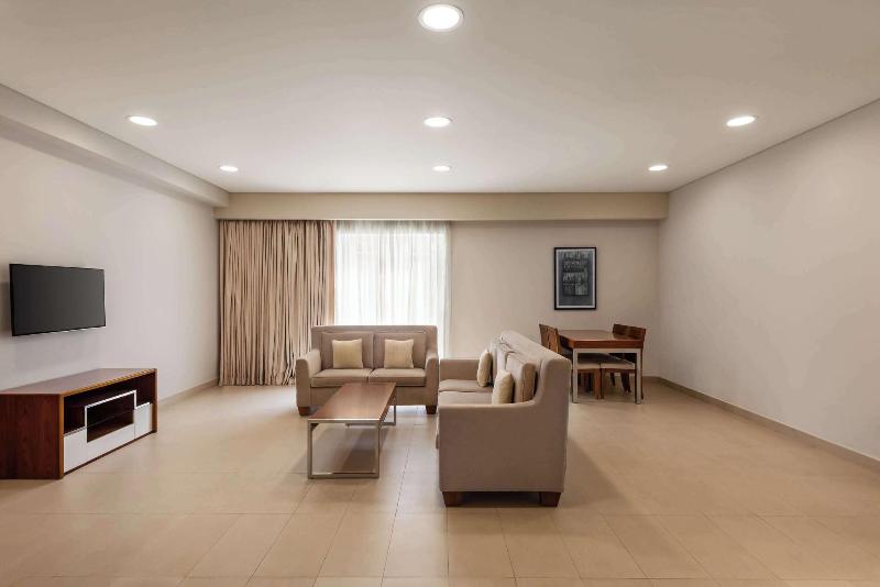 Levatio Suites - Oda