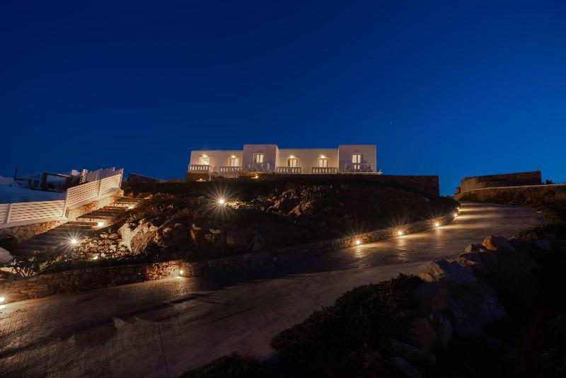 Cape Mykonos - Genel