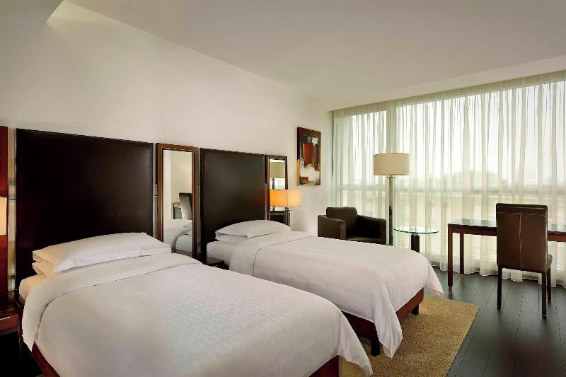 Sheraton Porto Hotel & Spa - Oda