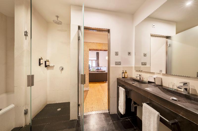 Áurea Convento Capuchinos by Eurostars Hotel - Oda