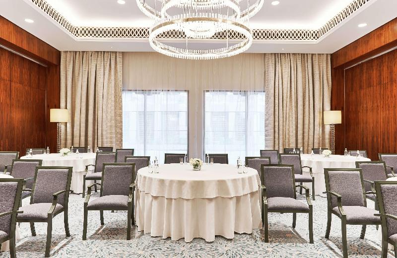 Hilton Dubai Al Habtoor City - Genel