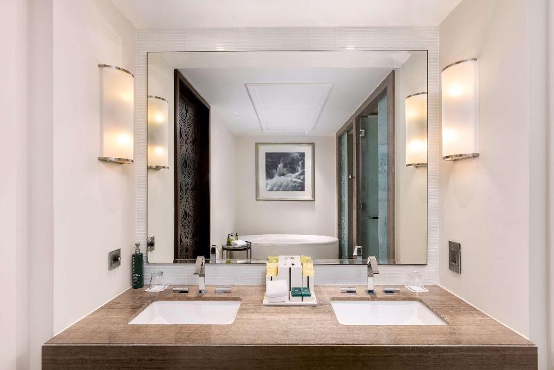Hilton Dubai Al Habtoor City - Oda