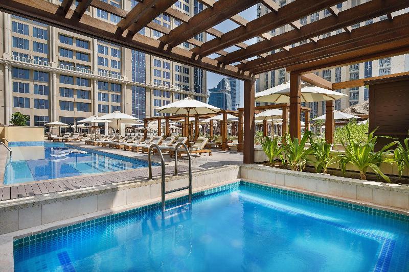 Hilton Dubai Al Habtoor City - Havuz