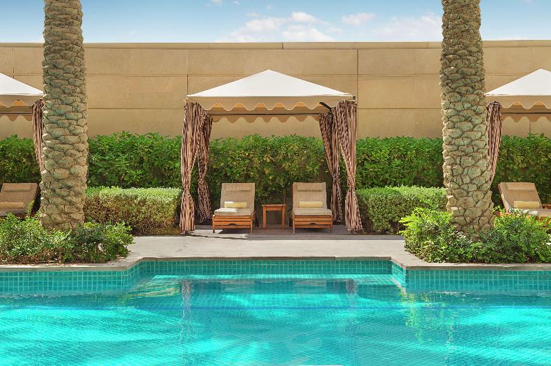 Hilton Dubai Al Habtoor City - Havuz