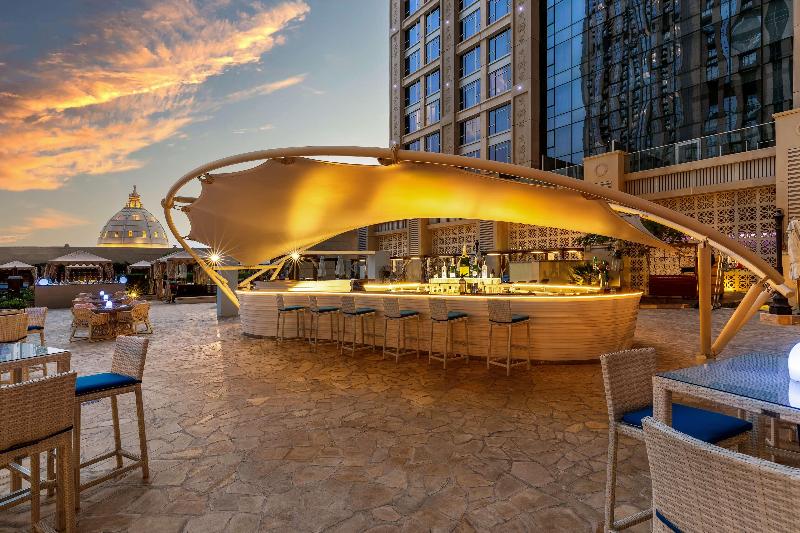 Hilton Dubai Al Habtoor City - Restoran