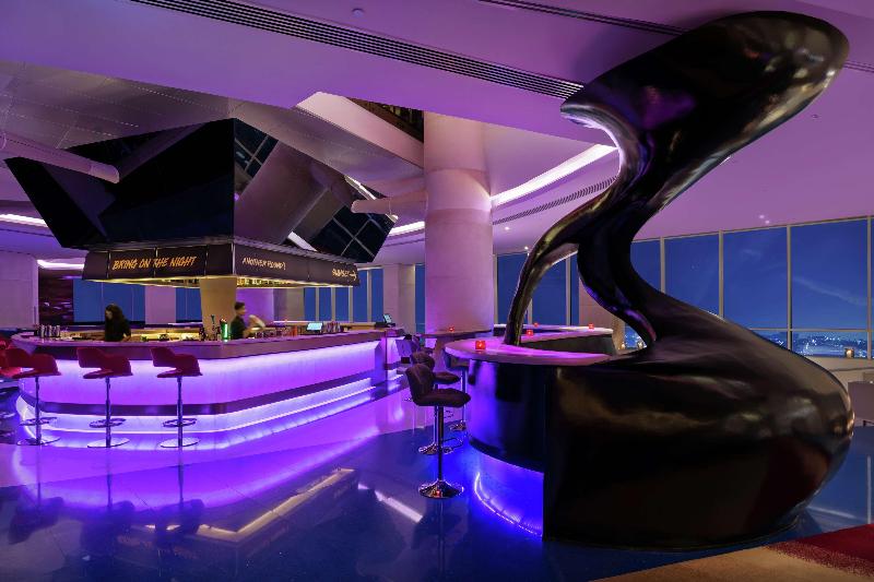V Hotel Dubai, Curio Collection by Hilton - Bar