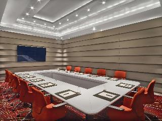 V Hotel Dubai, Curio Collection by Hilton fotoÄŸrafÄ±