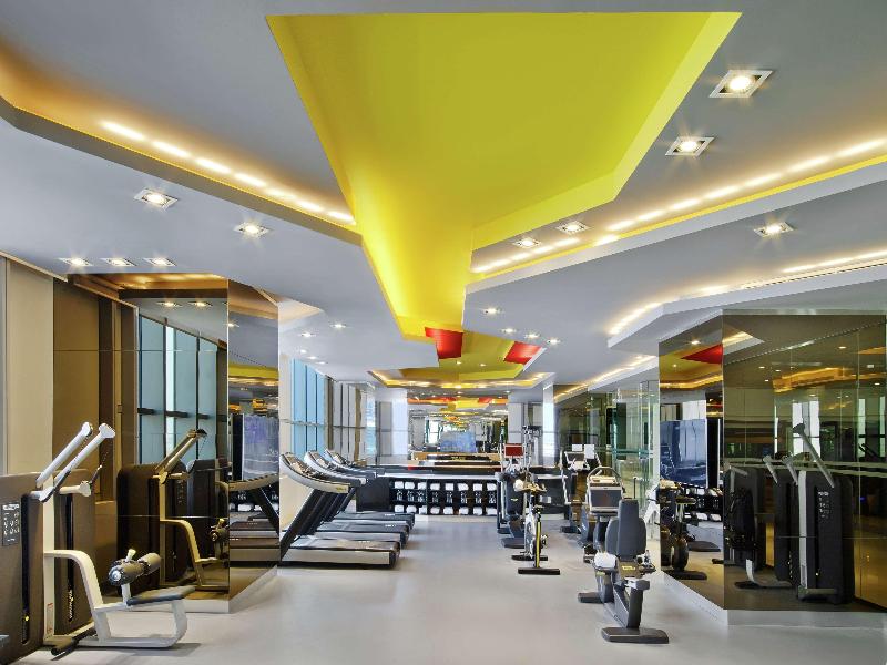 V Hotel Dubai, Curio Collection by Hilton - Aktivite