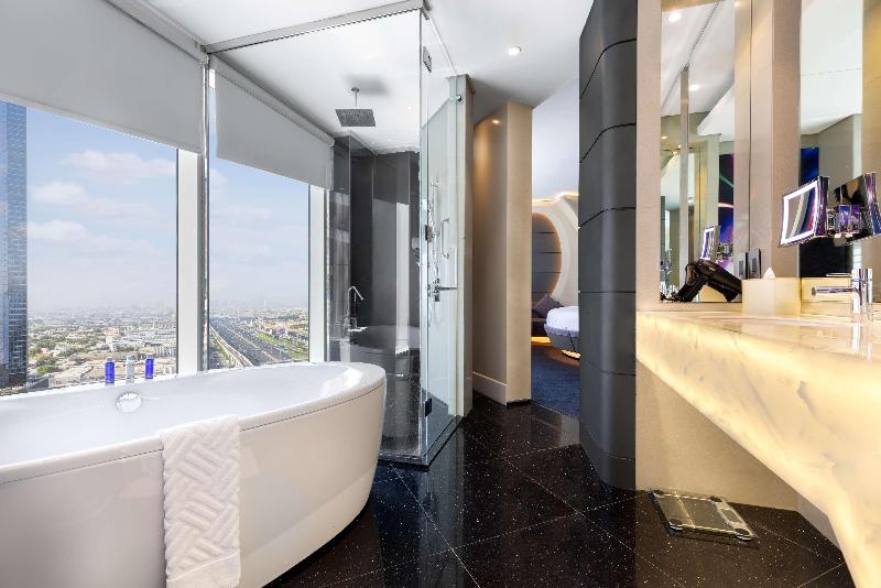V Hotel Dubai, Curio Collection by Hilton - Oda