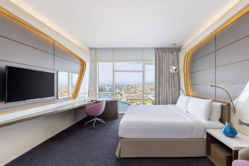 V Hotel Dubai, Curio Collection by Hilton - Oda