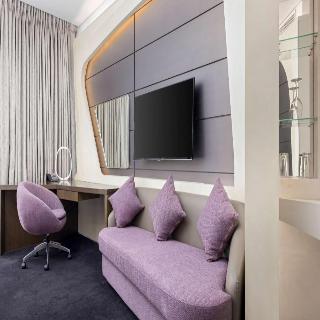 V Hotel Dubai, Curio Collection by Hilton fotoÄŸrafÄ±