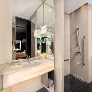 V Hotel Dubai, Curio Collection by Hilton fotoÄŸrafÄ±