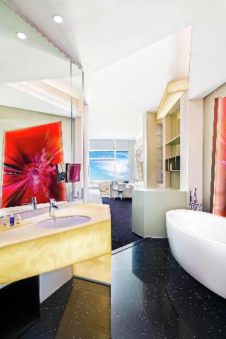 V Hotel Dubai, Curio Collection by Hilton fotoÄŸrafÄ±