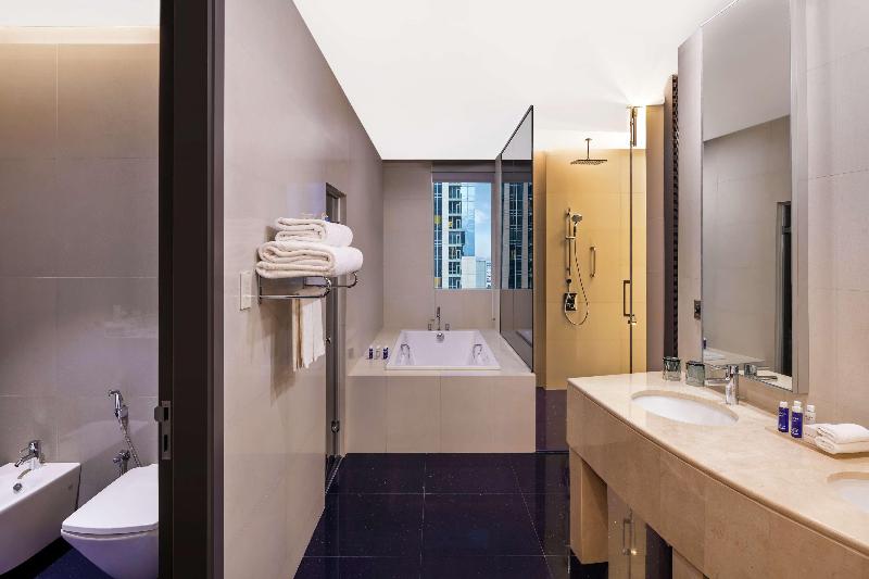 V Hotel Dubai, Curio Collection by Hilton - Oda