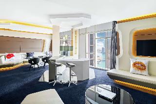 V Hotel Dubai, Curio Collection by Hilton fotoÄŸrafÄ±
