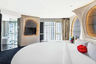 V Hotel Dubai, Curio Collection by Hilton fotoÄŸrafÄ±