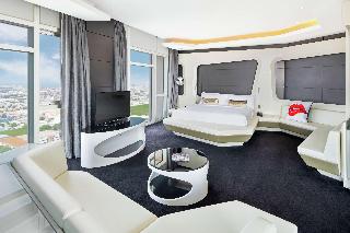 V Hotel Dubai, Curio Collection by Hilton fotoÄŸrafÄ±