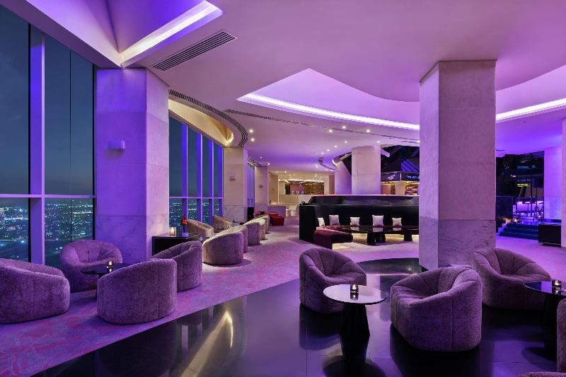 V Hotel Dubai, Curio Collection by Hilton - Restoran