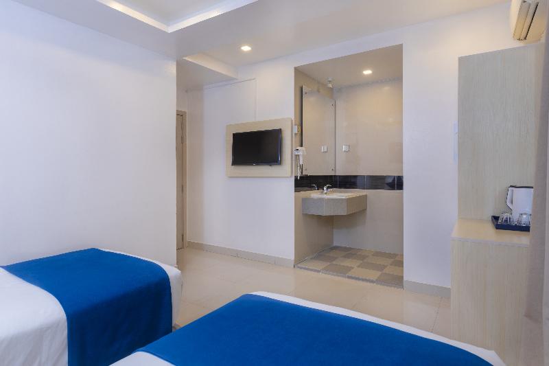The White Harp Beach Hotel - Oda