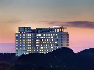 Novotel Makassar Grand Shayla otel fotoğrafı