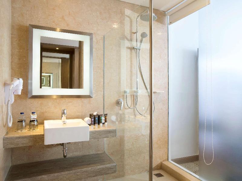 Novotel Makassar Grand Shayla - Oda