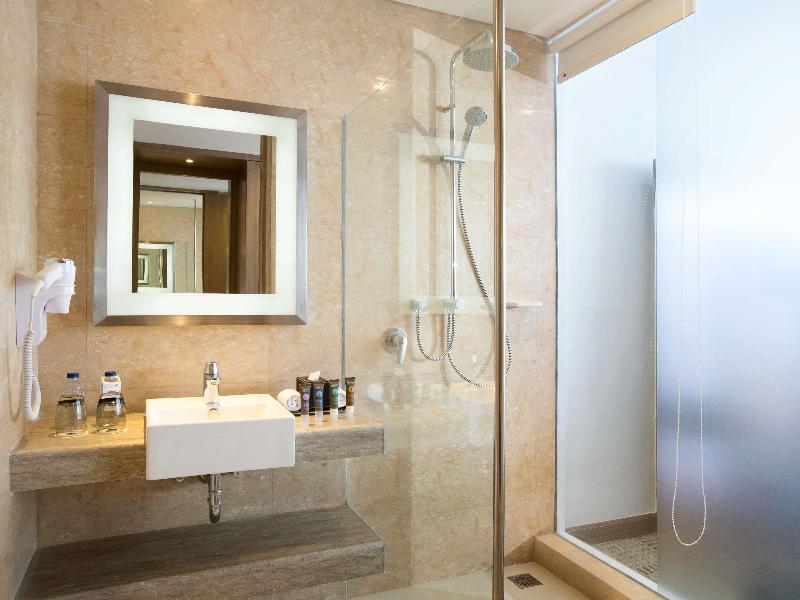 Novotel Makassar Grand Shayla - Oda