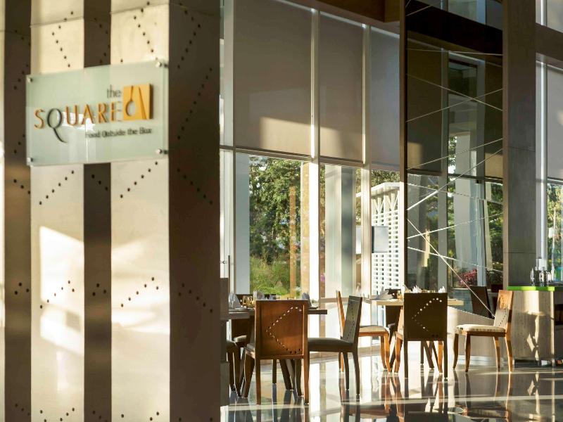 Novotel Makassar Grand Shayla - Restoran